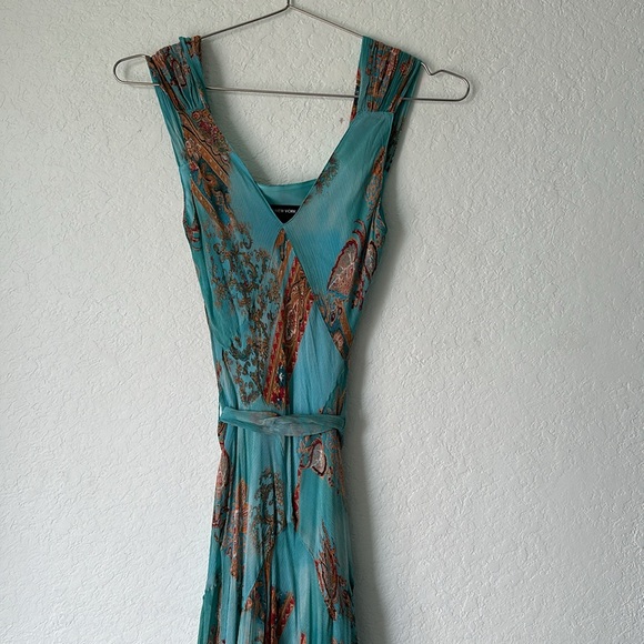 Teal, gold patterned belted silk cocktail dress.   Jones of NY. Never worn 💙🤎 - Picture 7 of 9